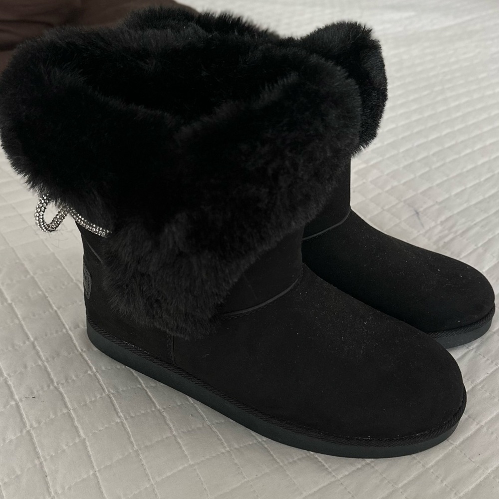 Juicy Couture Boots Shimmery Bows 7.5